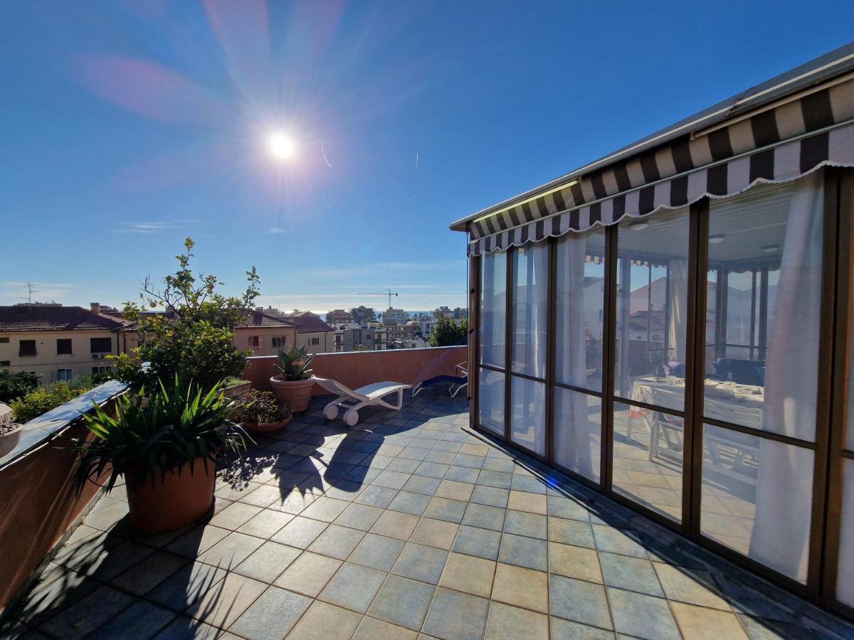 Via Alberti Terrazza Vista Aperta- Free Parking Apartment Pietra Ligure Exterior photo